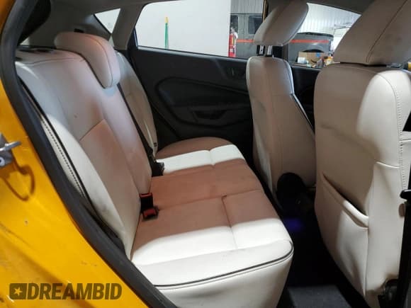 ✅ 2011 Ford Fiesta SES • VIN: 3FADP4FJ8BM124348 • Lot: 90252535. Wystawiony na Copart z przebiegiem 111 429 mil. Bezpłatny archiwum sprzedaży aukcyjnych z USA i szczegółowy raport historii pojazdu na DreamBid. Zdjęcie 10.