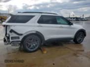 ✅ 2025 Ford Explorer ST • VIN: 1FMWK8GC2SGA92267 • Lot: 55735355. Wystawiony na Copart z przebiegiem 4 427 mil. Bezpłatny archiwum sprzedaży aukcyjnych z USA i szczegółowy raport historii pojazdu na DreamBid. Zdjęcie 3.
