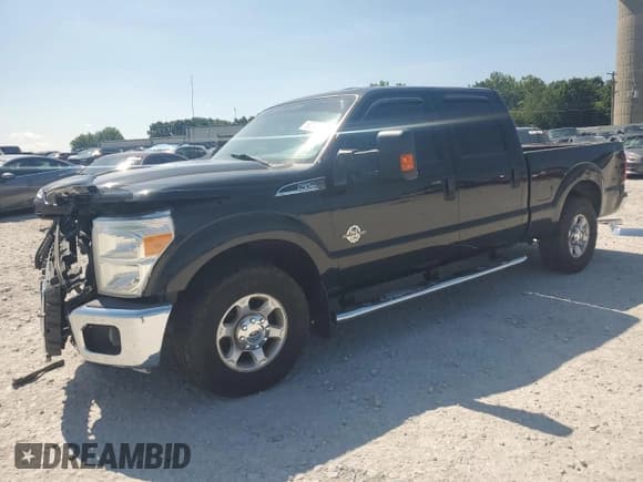 ✅ 2014 Ford F-250 XL • VIN: 1FT7W2ATXEEB10937 • Lot: 62937905. Listed on Copart with 220,216 mi. Free auction sales archive from the USA and detailed vehicle history report at DreamBid. Image 1.