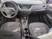 ✅ 2021 Hyundai Accent SEL • VIN: 3KPC24A61ME135728 • Lot: 56217095. Wystawiony na Copart z przebiegiem 40 181 mil. Bezpłatny archiwum sprzedaży aukcyjnych z USA i szczegółowy raport historii pojazdu na DreamBid. Zdjęcie 8.