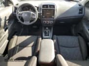 ✅ 2021 Mitsubishi Outlander Sport ES • VIN: JA4AJUAU5MU602329 • Lot: 71018425. Wystawiony na Copart z przebiegiem 130 720 mil. Bezpłatny archiwum sprzedaży aukcyjnych z USA i szczegółowy raport historii pojazdu na DreamBid. Zdjęcie 8.