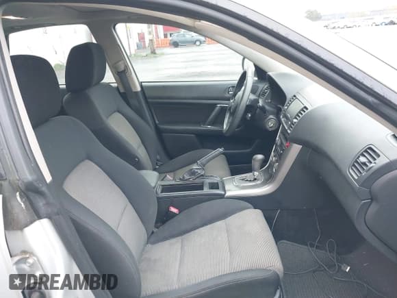 ✅ 2006 Subaru Legacy Special • VIN: 4S3BL626767202953 • Lot: 41841641. Wystawiony na IAAI z przebiegiem 173 201 mil. Bezpłatny archiwum sprzedaży aukcyjnych z USA i szczegółowy raport historii pojazdu na DreamBid. Zdjęcie 5.