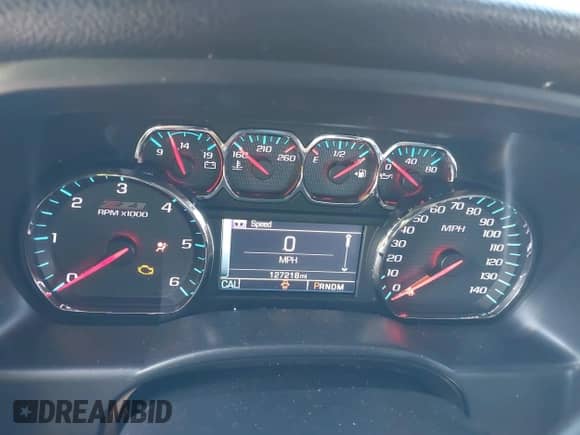 2015 Chevrolet Silverado 1500 LTZ z VIN 3GCUKSEC0FG537689, wystawiony jako IAAI lot #43118408 z przebiegiem 127 218 mil mil oraz . Historia ofert i sprzedaży dostępna na DreamBid. Obrazek 7.