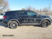 ✅ 2020 Ford Police Interceptor Utility • VIN: 1FM5K8AB5LGD08853 • Lot: 41556880. Wystawiony na IAAI z przebiegiem 90 477 mil. Bezpłatny archiwum sprzedaży aukcyjnych z USA i szczegółowy raport historii pojazdu na DreamBid. Zdjęcie 13.