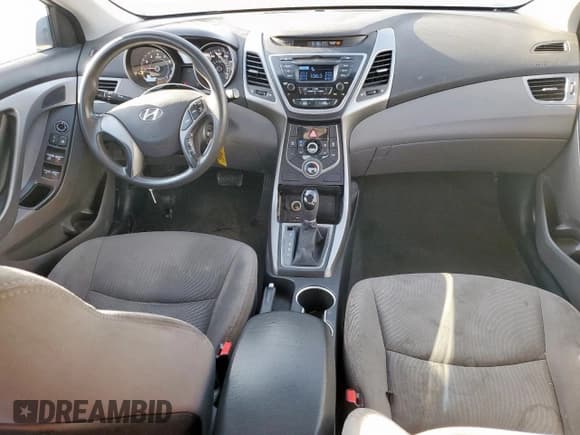 ✅ 2014 Hyundai Elantra SE • VIN: 5NPDH4AE4EH484633 • Lot: 91124995. Listed on Copart with 130,882 mi. Free auction sales archive from the USA and detailed vehicle history report at DreamBid. Image 8.