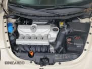 ✅ 2006 Volkswagen Beetle • VIN: 3VWRF31Y26M333797 • Lot: 83759265. Wystawiony na Copart z przebiegiem 33 364 mil. Bezpłatny archiwum sprzedaży aukcyjnych z USA i szczegółowy raport historii pojazdu na DreamBid. Zdjęcie 11.