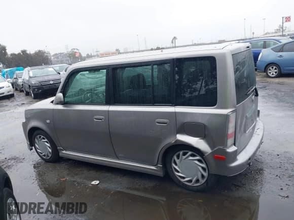 ✅ 2006 Scion xB • VIN: JTLKT324064092783 • Lot: 41498616. Wystawiony na IAAI z przebiegiem 231 380 mil. Bezpłatny archiwum sprzedaży aukcyjnych z USA i szczegółowy raport historii pojazdu na DreamBid. Zdjęcie 14.