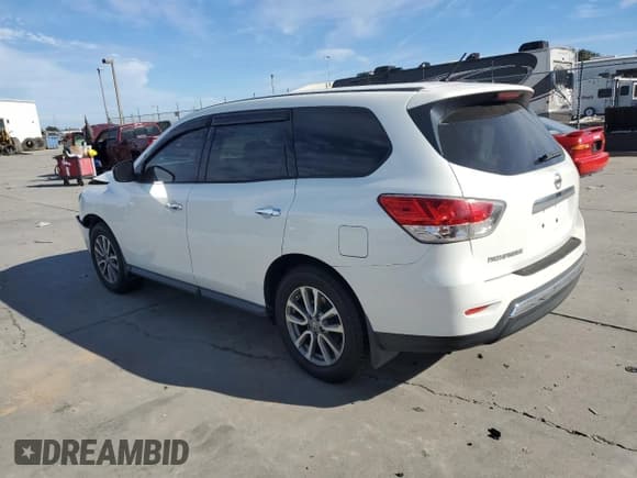✅ 2014 Nissan Pathfinder S • VIN: 5N1AR2MN5EC714624 • Lot: 91360325. Listed on Copart with 110,755 mi. Free auction sales archive from the USA and detailed vehicle history report at DreamBid. Image 2.