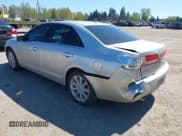 ✅ 2010 Lincoln MKZ • VIN: 3LNHL2JC3AR603391 • Lot: 42066687. Wystawiony na IAAI z przebiegiem 153 366 mil. Bezpłatny archiwum sprzedaży aukcyjnych z USA i szczegółowy raport historii pojazdu na DreamBid. Zdjęcie 3.