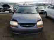 2007 Chevrolet Aveo LS z VIN KL1TD66637B749946, wystawiony jako Copart lot #83143564 z przebiegiem 74 030 mil mil oraz Szkoda całkowita • Salvage title. Historia ofert i sprzedaży dostępna na DreamBid. Obrazek 5.