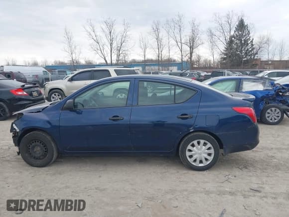✅ 2013 Nissan Versa SV • VIN: 3N1CN7AP2DL867544 • Lot: 41898981. Listed on IAAI with 98,440 mi. Free auction sales archive from the USA and detailed vehicle history report at DreamBid. Image 15.