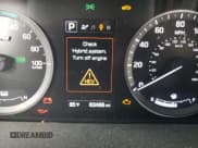 ✅ 2017 Hyundai Sonata SE • VIN: KMHE24L18HA058483 • Лот: 54292492. Опубликован ранее на Copart с пробегом 83 466 миль. Бесплатный доступ к архиву аукционных продаж из США и подробный отчёт об истории автомобиля на DreamBid. Изображение 8.