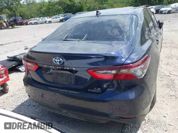 2021 Toyota Camry Hybrid LE с VIN 4T1C31AK6MU022072, выставлен на аукционе IAAI как лот 42914415 с пробегом 349 781 миль миль и . История ставок и продаж доступна на DreamBid. Изображение 16.