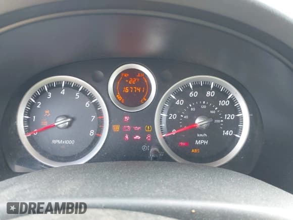 ✅ 2011 Nissan Sentra SL • VIN: 3N1AB6AP5BL653963 • Lot: 42092619. Listed on IAAI with 167,741 mi. Free auction sales archive from the USA and detailed vehicle history report at DreamBid. Image 7.