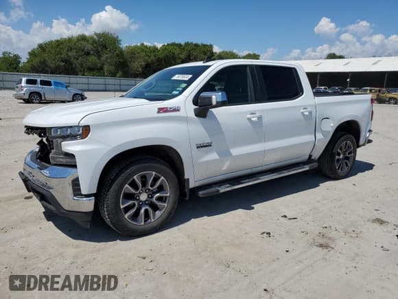 ✅ 2020 Chevrolet Silverado 1500 LT • VIN: 3GCUYDEDXLG283620 • Lot: 70079524. Wystawiony na Copart z przebiegiem 218 868 mil. Bezpłatny archiwum sprzedaży aukcyjnych z USA i szczegółowy raport historii pojazdu na DreamBid. Zdjęcie 1.