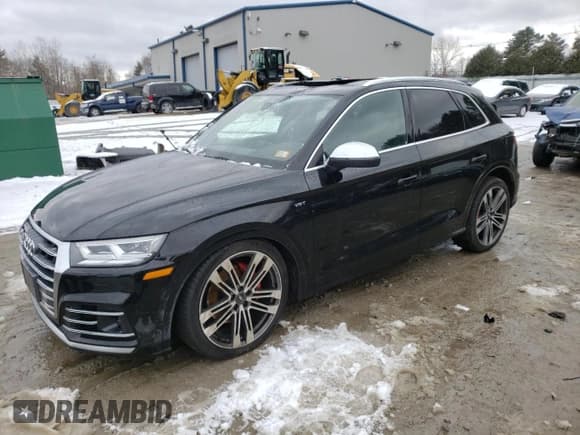 ✅ 2018 Audi SQ5 Prestige • VIN: WA1C4AFY7J2137022 • Лот: 37802633. Опубликован ранее на Copart с пробегом 47 512 миль. Бесплатный доступ к архиву аукционных продаж из США и подробный отчёт об истории автомобиля на DreamBid. Изображение 1.