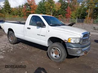 ✅ 2005 Dodge 2500 ST • VIN: 3D7KS26D05G815316 • Lot: 40518807. Wystawiony na IAAI z przebiegiem 80 295 mil. Bezpłatny archiwum sprzedaży aukcyjnych z USA i szczegółowy raport historii pojazdu na DreamBid. Zdjęcie 1.