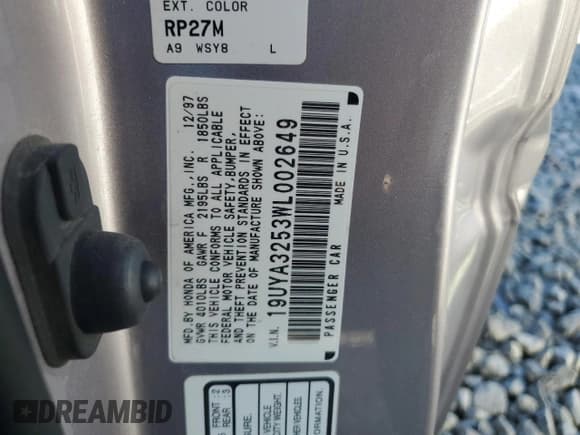 ✅ 1998 Acura CL Premium • VIN: 19UYA3253WL002649 • Lot: 87908805. Listed on Copart with 179,922 mi. Free auction sales archive from the USA and detailed vehicle history report at DreamBid. Image 12.