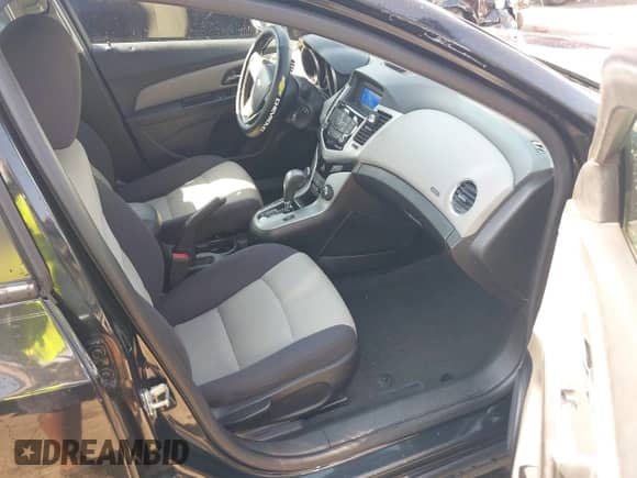 2013 Chevrolet Cruze LS с VIN 1G1PA5SH6D7252921, выставлен на аукционе IAAI как лот 43276487 с пробегом 147 052 миль миль и . История ставок и продаж доступна на DreamBid. Изображение 5.