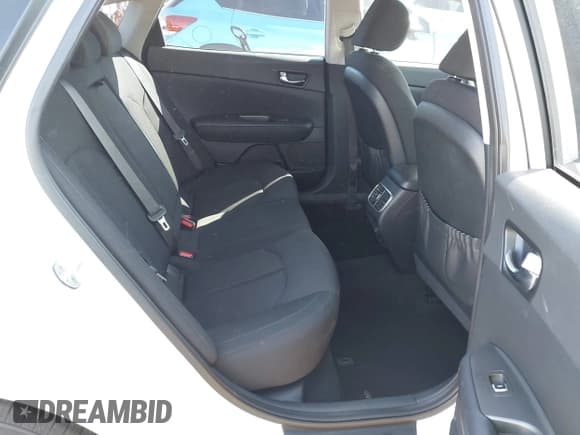 ✅ 2017 Kia Optima • VIN: KNAGT4LE9H5013412 • Лот: 43447557. Опубликован ранее на IAAI с пробегом 129 787 миль. Бесплатный доступ к архиву аукционных продаж из США и подробный отчёт об истории автомобиля на DreamBid. Изображение 8.