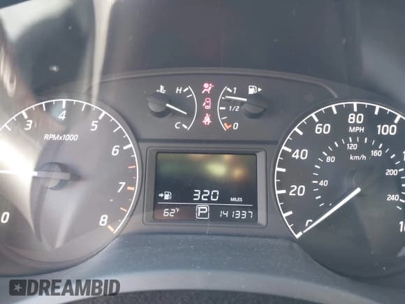 ✅ 2017 Nissan Sentra SV • VIN: 3N1AB7AP8HY409760 • Lot: 43622319. Listed on IAAI with 141,337 mi. Free auction sales archive from the USA and detailed vehicle history report at DreamBid. Image 7.