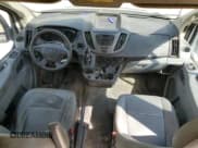 ✅ 2018 Ford Transit • VIN: 1FTYE1CM3JKA71790 • Lot: 84524545. Wystawiony na Copart z przebiegiem 231 045 mil. Bezpłatny archiwum sprzedaży aukcyjnych z USA i szczegółowy raport historii pojazdu na DreamBid. Zdjęcie 8.