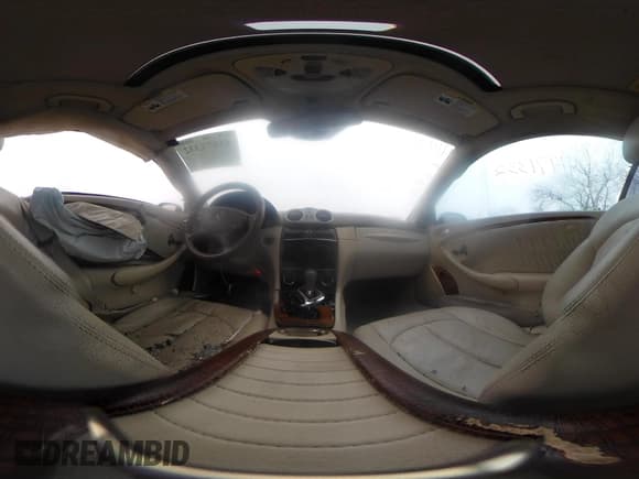 ✅ 2007 Mercedes-Benz CLK 550 • VIN: WDBTJ72H77F214706 • Lot: 41471332. Listed on IAAI with 87,310 mi. Free auction sales archive from the USA and detailed vehicle history report at DreamBid. Image 19.