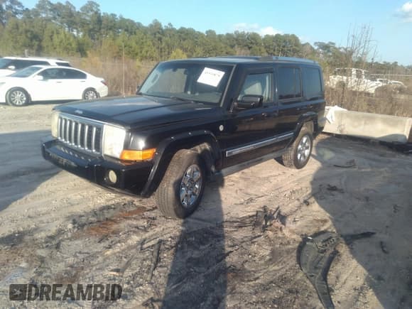 ✅ 2007 Jeep Commander Overland • VIN: 1J8HG68257C657840 • Лот: 41535879. Опубликован ранее на IAAI с пробегом 196 783 миль. Бесплатный доступ к архиву аукционных продаж из США и подробный отчёт об истории автомобиля на DreamBid. Изображение 2.