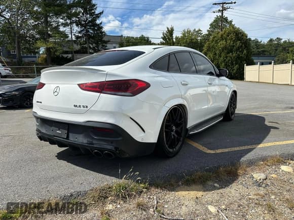 ✅ 2023 Mercedes-Benz GLE 53 AMG • VIN: 4JGFD6BB5PA896053 • Лот: 81265455. Опубликован ранее на Copart с пробегом 51 950 миль. Бесплатный доступ к архиву аукционных продаж из США и подробный отчёт об истории автомобиля на DreamBid. Изображение 3.
