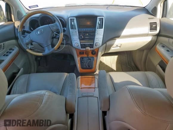 ✅ 2005 Lexus RX 330 • VIN: 2T2GA31U55C032286 • Lot: 92008585. Listed on Copart with 169,278 mi. Free auction sales archive from the USA and detailed vehicle history report at DreamBid. Image 8.