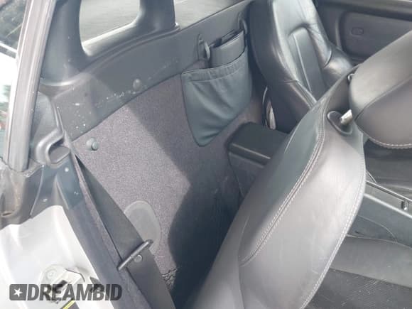 ✅ 2001 Mercedes-Benz SLK 230/320 • VIN: WDBKK65F81F185298 • Lot: 42963336. Listed on IAAI with 73,700 mi. Free auction sales archive from the USA and detailed vehicle history report at DreamBid. Image 8.