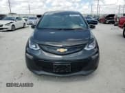 ✅ 2017 Chevrolet Bolt EV LT • VIN: 1G1FW6S08H4179572 • Lot: 69656114. Wystawiony na Copart z przebiegiem 57 287 mil. Bezpłatny archiwum sprzedaży aukcyjnych z USA i szczegółowy raport historii pojazdu na DreamBid. Zdjęcie 11.