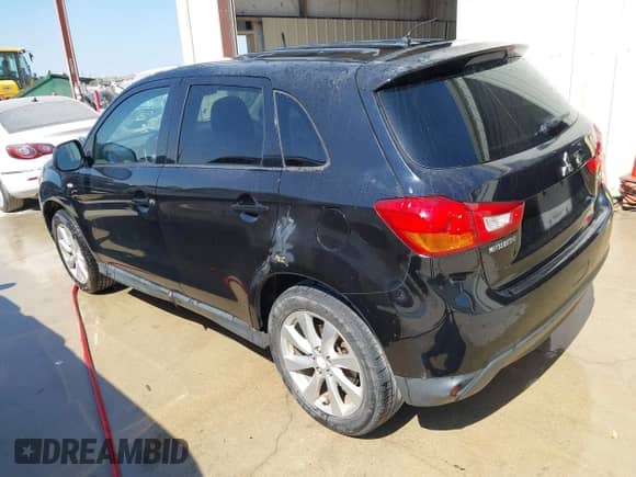2013 Mitsubishi Outlander ES with VIN 4A4AP3AU2DE016608, listed as a IAAI auction lot 43389084 with 135,907 mi miles and . Bid and sale history available at DreamBid. Image 3.