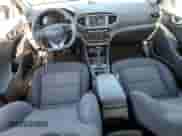 2019 Hyundai Ioniq Blue z VIN KMHC65LC4KU179844, wystawiony jako Copart lot #68071414 z przebiegiem 116 008 mil mil oraz Szkoda całkowita • Salvage title. Historia ofert i sprzedaży dostępna na DreamBid. Obrazek 8.