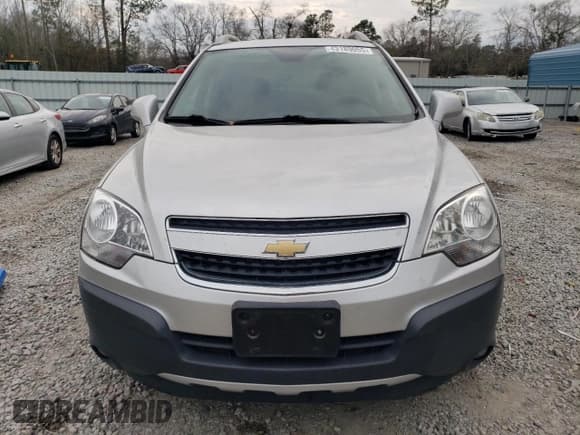 ✅ 2013 Chevrolet Captiva Sport LS • VIN: 3GNAL2EK6DS605230 • Lot: 43189055. Wystawiony na Copart z przebiegiem 129 251 mil. Bezpłatny archiwum sprzedaży aukcyjnych z USA i szczegółowy raport historii pojazdu na DreamBid. Zdjęcie 5.