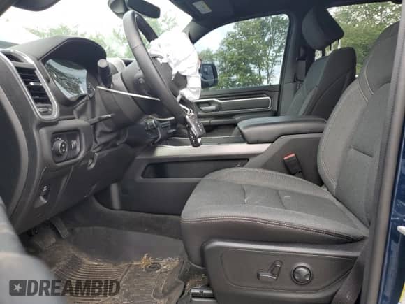 2024 Ram 1500 Big Horn with VIN 1C6RRFFG1RN105335, listed as a Copart auction lot 62520375 with 19,132 mi miles and Salvage title. Bid and sale history available at DreamBid. Image 7.