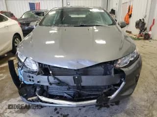 ✅ 2019 Chevrolet Volt LT • VIN: 1G1RC6S51KU127287 • Lot: 40022704. Wystawiony na Copart z przebiegiem 62 853 mil. Bezpłatny archiwum sprzedaży aukcyjnych z USA i szczegółowy raport historii pojazdu na DreamBid. Zdjęcie 5.