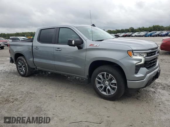 ✅ 2025 Chevrolet Silverado 1500 RST • VIN: 1GCUKEED9SZ295652 • Lot: 82118065. Listed on Copart with 14,219 mi. Free auction sales archive from the USA and detailed vehicle history report at DreamBid. Image 4.