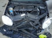 ✅ 2010 Volkswagen Jetta Limited Edition • VIN: 3VWAZ7AJ8AM099270 • Lot: 82546295. Wystawiony na Copart z przebiegiem 95 622 mil. Bezpłatny archiwum sprzedaży aukcyjnych z USA i szczegółowy raport historii pojazdu na DreamBid. Zdjęcie 11.