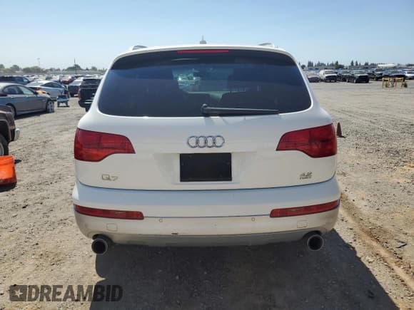 ✅ 2008 Audi Q7 Premium • VIN: WA1BV74L18D016780 • Lot: 70465544. Listed on Copart with 186,904 mi. Free auction sales archive from the USA and detailed vehicle history report at DreamBid. Image 6.