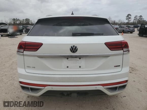 ✅ 2022 Volkswagen Atlas SEL R-Line • VIN: 1V2SE2CA8NC218248 • Lot: 48196275. Wystawiony na Copart z przebiegiem 28 922 mil. Bezpłatny archiwum sprzedaży aukcyjnych z USA i szczegółowy raport historii pojazdu na DreamBid. Zdjęcie 6.