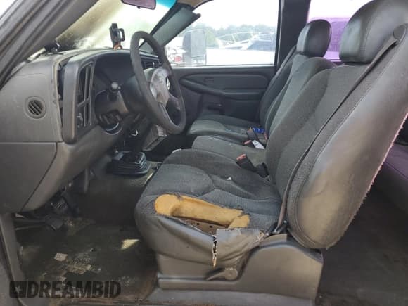 ✅ 2003 Chevrolet Silverado 2500HD LS • VIN: 1GCHC29U23E198146 • Лот: 73506314. Опубликован ранее на Copart с пробегом 232 549 миль. Бесплатный доступ к архиву аукционных продаж из США и подробный отчёт об истории автомобиля на DreamBid. Изображение 7.