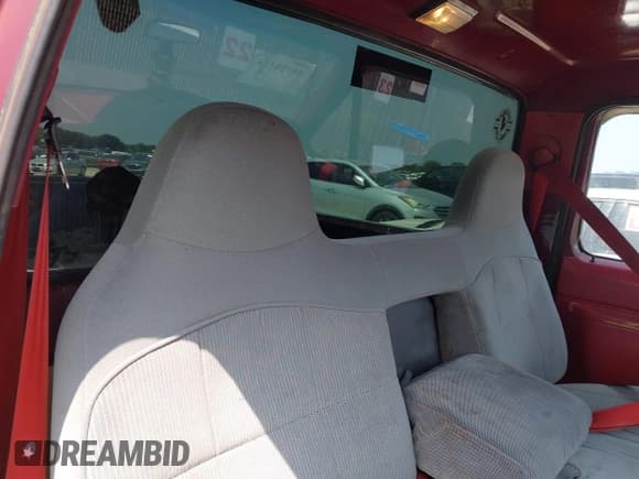 ✅ 1991 Ford F-150 • VIN: 1FTDF15Y4MNA93909 • Lot: 42342188. Listed on IAAI with 7,717 mi. Free auction sales archive from the USA and detailed vehicle history report at DreamBid. Image 8.