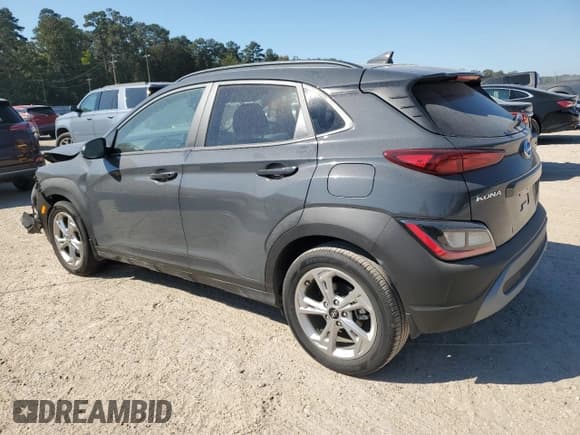 ✅ 2023 Hyundai Kona SEL • VIN: KM8K62AB6PU984661 • Лот: 75079914. Опубликован ранее на Copart с пробегом 9 646 миль. Бесплатный доступ к архиву аукционных продаж из США и подробный отчёт об истории автомобиля на DreamBid. Изображение 2.