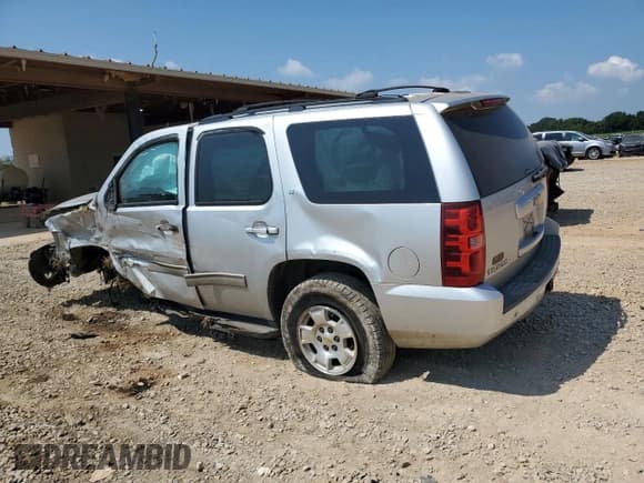 ✅ 2012 Chevrolet Tahoe LT • VIN: 1GNSCBE07CR224281 • Lot: 69745975. Wystawiony na Copart z przebiegiem 203 618 mil. Bezpłatny archiwum sprzedaży aukcyjnych z USA i szczegółowy raport historii pojazdu na DreamBid. Zdjęcie 2.