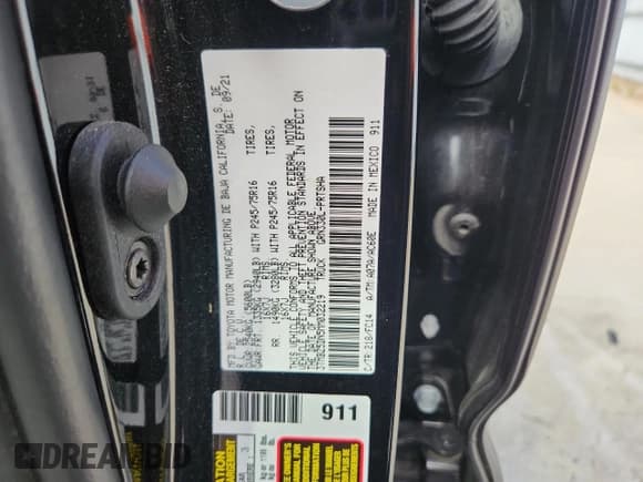 ✅ 2021 Toyota Tacoma SR5 • VIN: 3TMBZ5DN5MM032219 • Lot: 85831355. Listed on Copart with 48,358 mi. Free auction sales archive from the USA and detailed vehicle history report at DreamBid. Image 13.