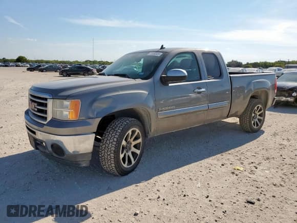 ✅ 2013 GMC Sierra 1500 SLE • VIN: 1GTR1VE07DZ300498 • Lot: 71650305. Wystawiony na Copart z przebiegiem 80 278 mil. Bezpłatny archiwum sprzedaży aukcyjnych z USA i szczegółowy raport historii pojazdu na DreamBid. Zdjęcie 1.