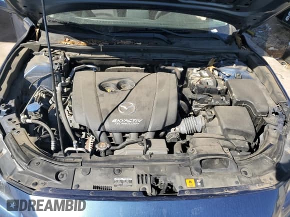 ✅ 2018 Mazda 3 Sport • VIN: 3MZBN1K77JM206583 • Lot: 86433715. Wystawiony na Copart z przebiegiem 94 807 mil. Bezpłatny archiwum sprzedaży aukcyjnych z USA i szczegółowy raport historii pojazdu na DreamBid. Zdjęcie 11.