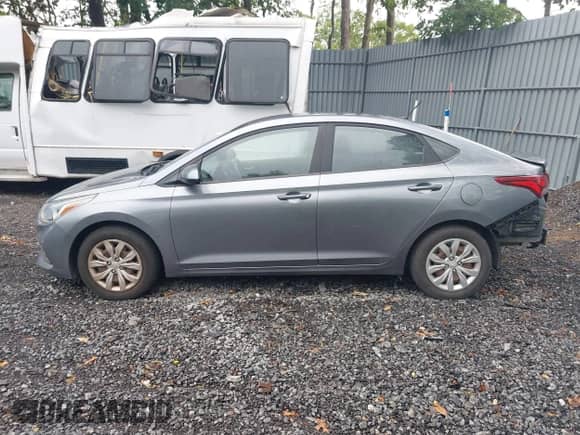 2018 Hyundai Accent SE с VIN 3KPC24A30JE022595, выставлен на аукционе IAAI как лот 42200742 с пробегом 96 150 миль миль и . История ставок и продаж доступна на DreamBid. Изображение 14.