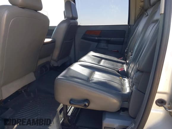 ✅ 2007 Dodge 2500 SLT • VIN: 3D7KS29A17G774733 • Лот: 41256074. Опубликован ранее на IAAI с пробегом 214 926 миль. Бесплатный доступ к архиву аукционных продаж из США и подробный отчёт об истории автомобиля на DreamBid. Изображение 8.